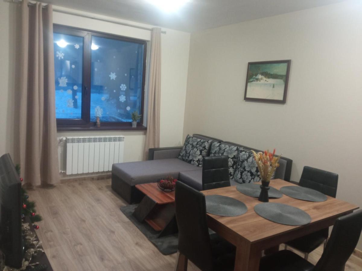 Apartment E23 Borovets Gardens Bagian luar foto
